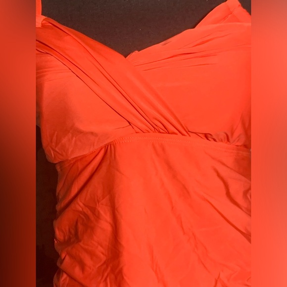 Giani Bini Bathing Suit 👙 Top - Picture 3 of 16